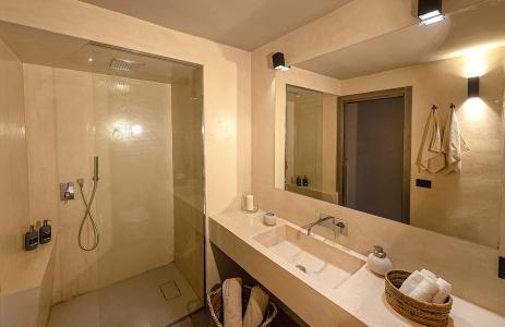 Casa Nostra Luxury Suites - 80