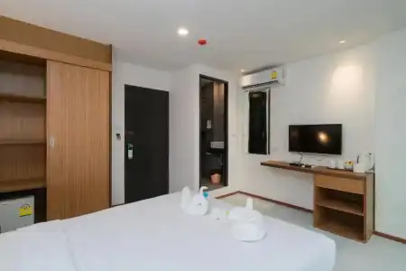 Destination Patong - 106