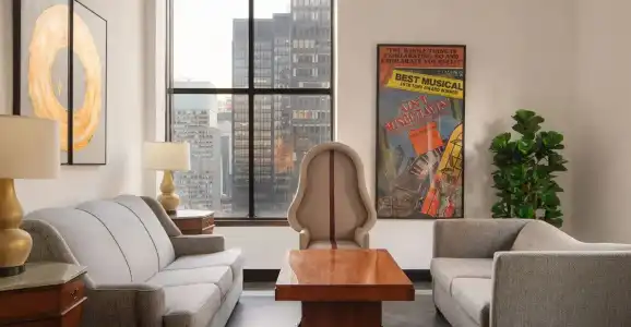 The Manhattan Club - 131