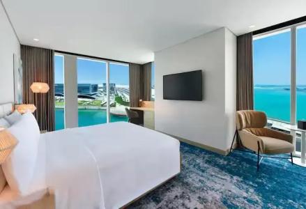 Hilton Garden Inn Bahrain Bay - 42