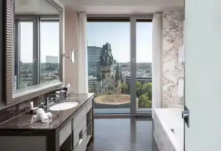 Waldorf Astoria Berlin - 60