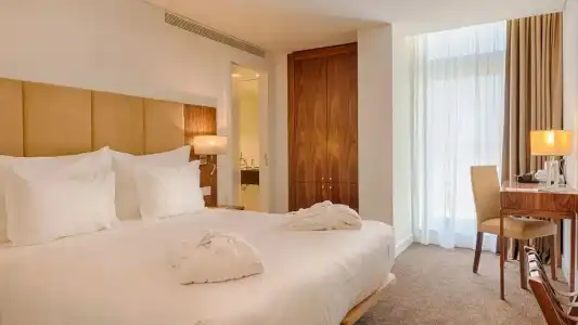 Premium Porto Downtown - 14