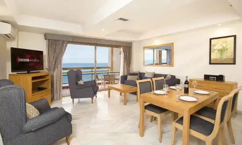 Sunset Beach Club Apartments - 57