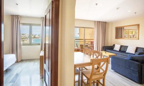 Sunset Beach Club Apartments - 62