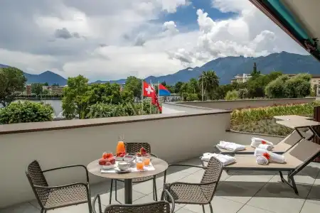 & LOUNGE LAGO MAGGIORE - 68