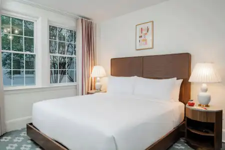 Artmore - Midtown - 6