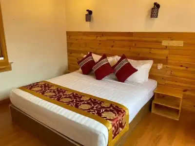 New Breeze Inn - 7
