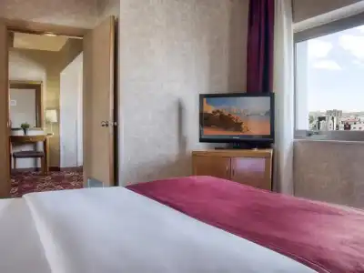 Geneva Amman - 71