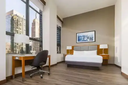 Doubletree Chelsea - 40