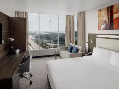 Holiday Inn Express Dubai - Jumeirah - 58