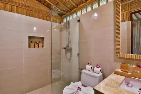 Phi Phi CoCo Beach Resort - 7