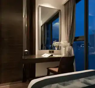 Queen Ann - 90
