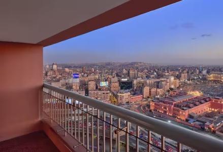 Ramses Hilton - 75