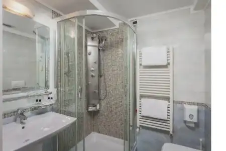 Garda Suite - TonelliHotels - 9
