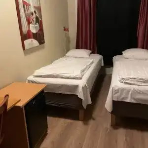 Uppsala City Hostel - 54