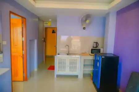 Patumnak Beach Guesthouse - 15