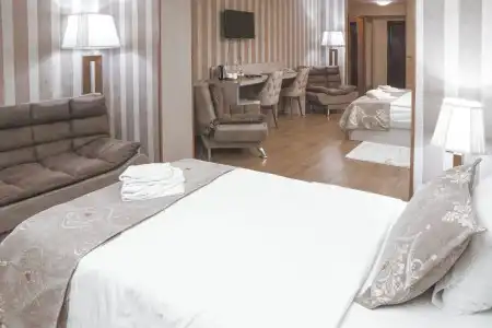 Pino Vere Palace - 47
