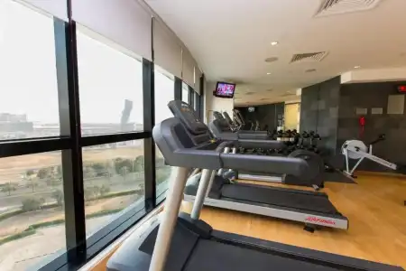 Holiday Inn Abu Dhabi by IHG - 12
