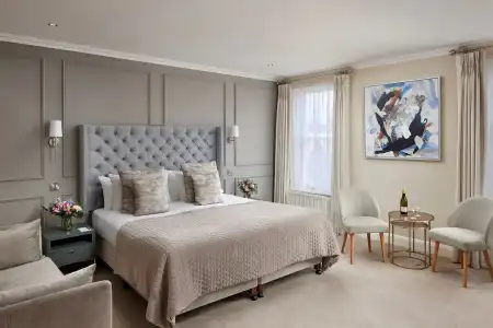 The Sandymount - 50