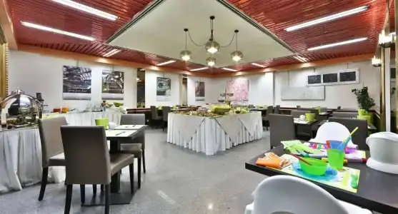 Astoria, Sure Collection by Best Western - 18