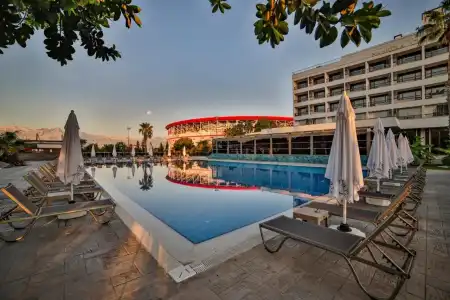 Nashira City Resort - 22