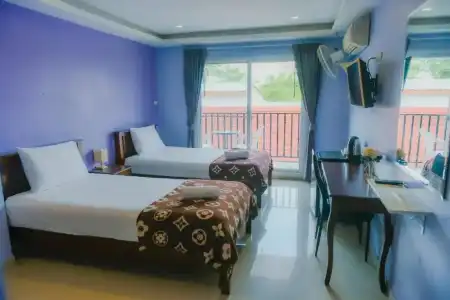 Patumnak Beach Guesthouse - 3