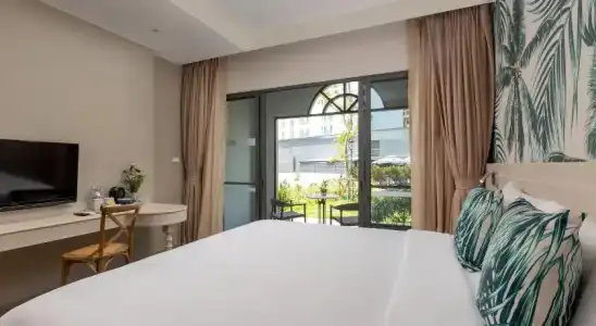 Sawaddi Patong Resort & Spa by Tolani - 60