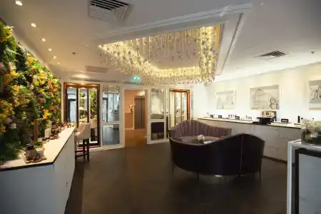 The Caledonian Edinburgh - 20