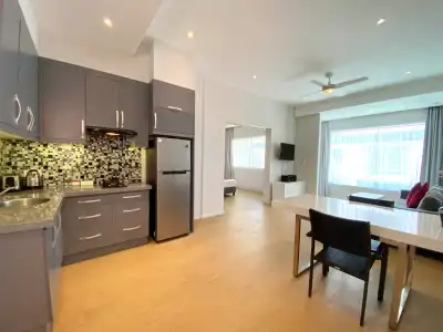 Coast Boutique Apartments - 36