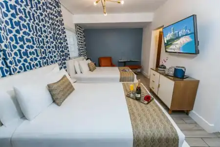 Oceanside and Suites - 45