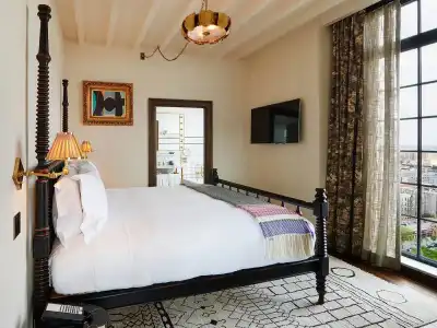 The Ludlow - 68