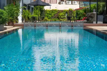 The Lantern Resorts Patong - 11