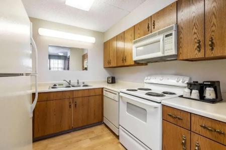 La Quinta Inn by Wyndham El Paso West - 32