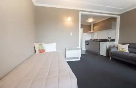 Tower Lodge Motel - 97