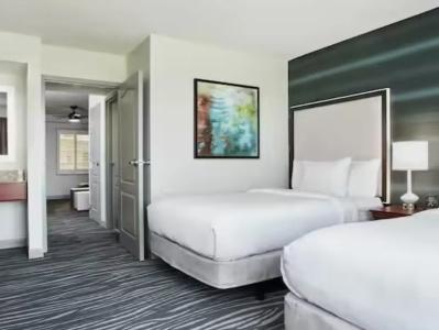 Embassy Suites by Hilton Orlando Airport - 28