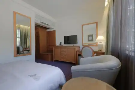 The Jesselton - 56