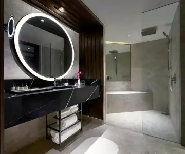 Fairmont - 54