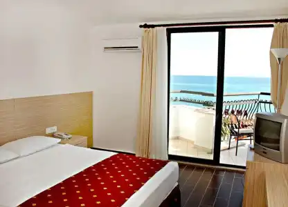Boulevard - 3