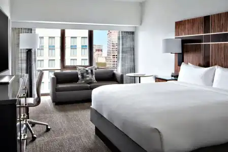 New York Marriott Marquis - 51