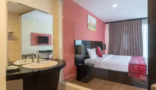 Boss Suites Nana - 29