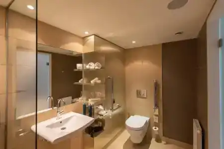 DoubleTree by Hilton Vienna Schonbrunn - 73