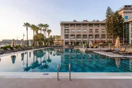 Fame Residence Kemer & Spa - All Inclusive Resort - 1