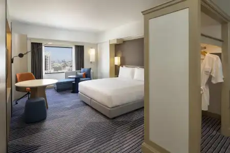 Crowne Plaza BANGKOK LUMPINI PARK by IHG - 51