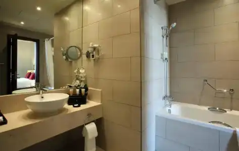 Ramada by Wyndham Abu Dhabi Downtown - 15