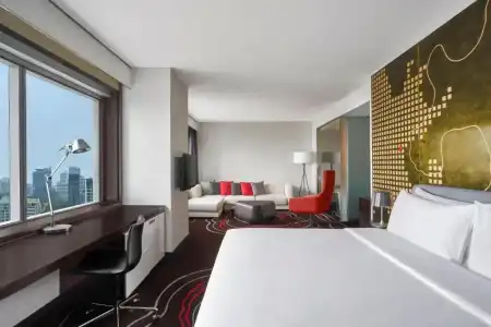 Le Meridien Saigon - 11