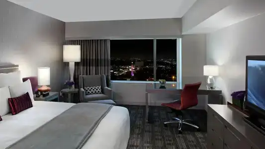 Loews Hollywood - 63