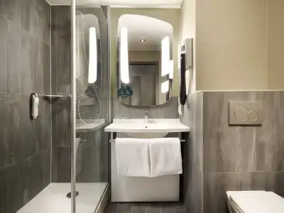 ibis Budapest Heroes Square - 59