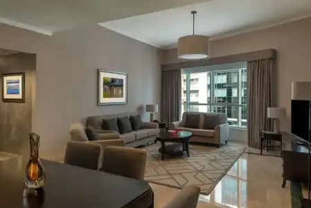 Dubai Marriott Harbour & Suites - 42