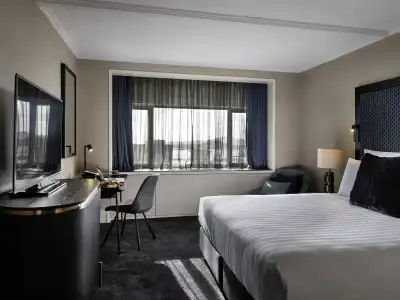 Pullman Auckland & Apartments - 48