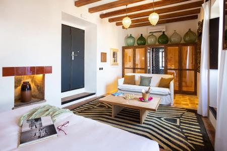 La Torre del Canonigo - Small Luxurys - 114